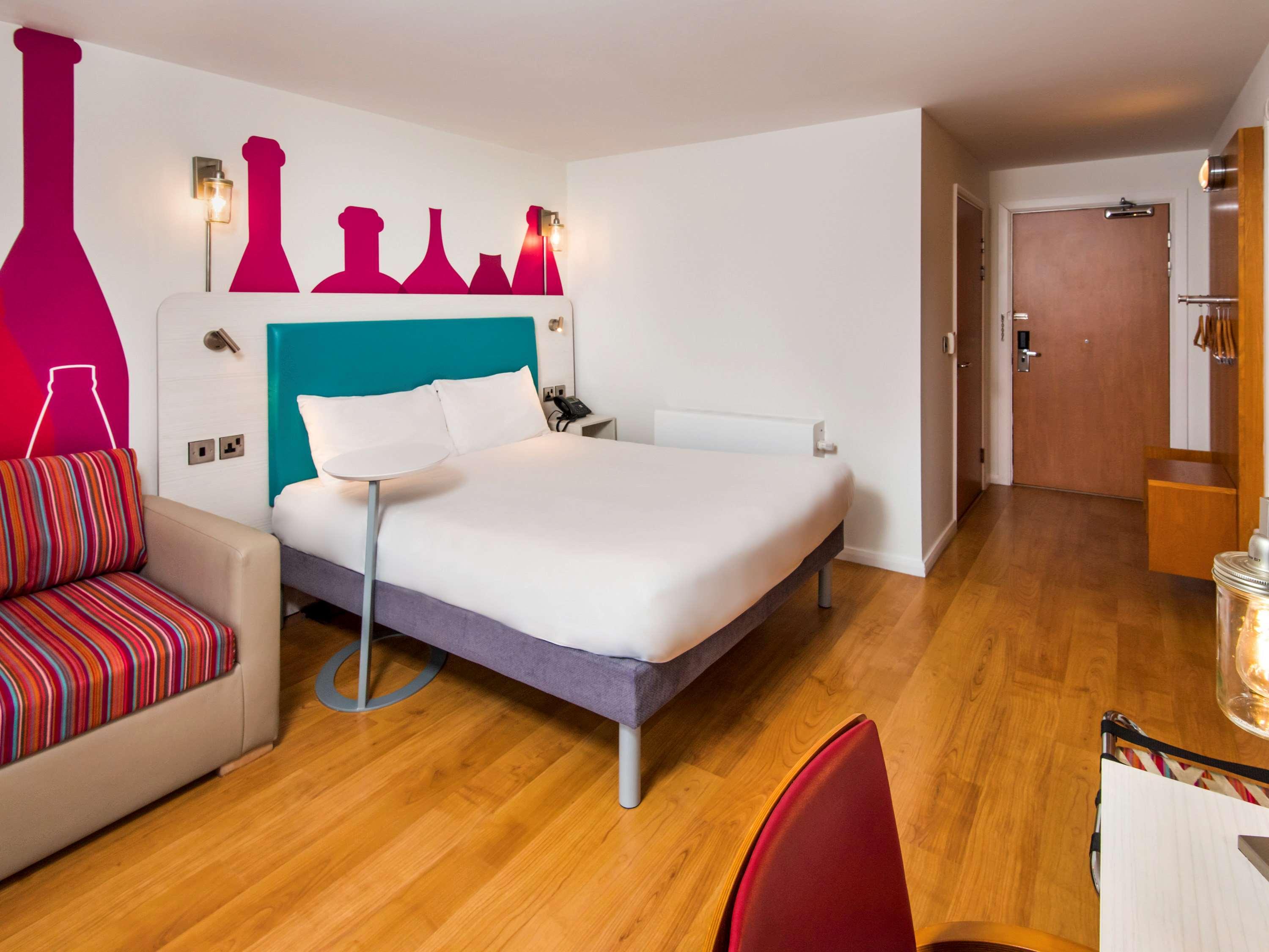 Ibis Styles Barnsley Hotel Exterior photo