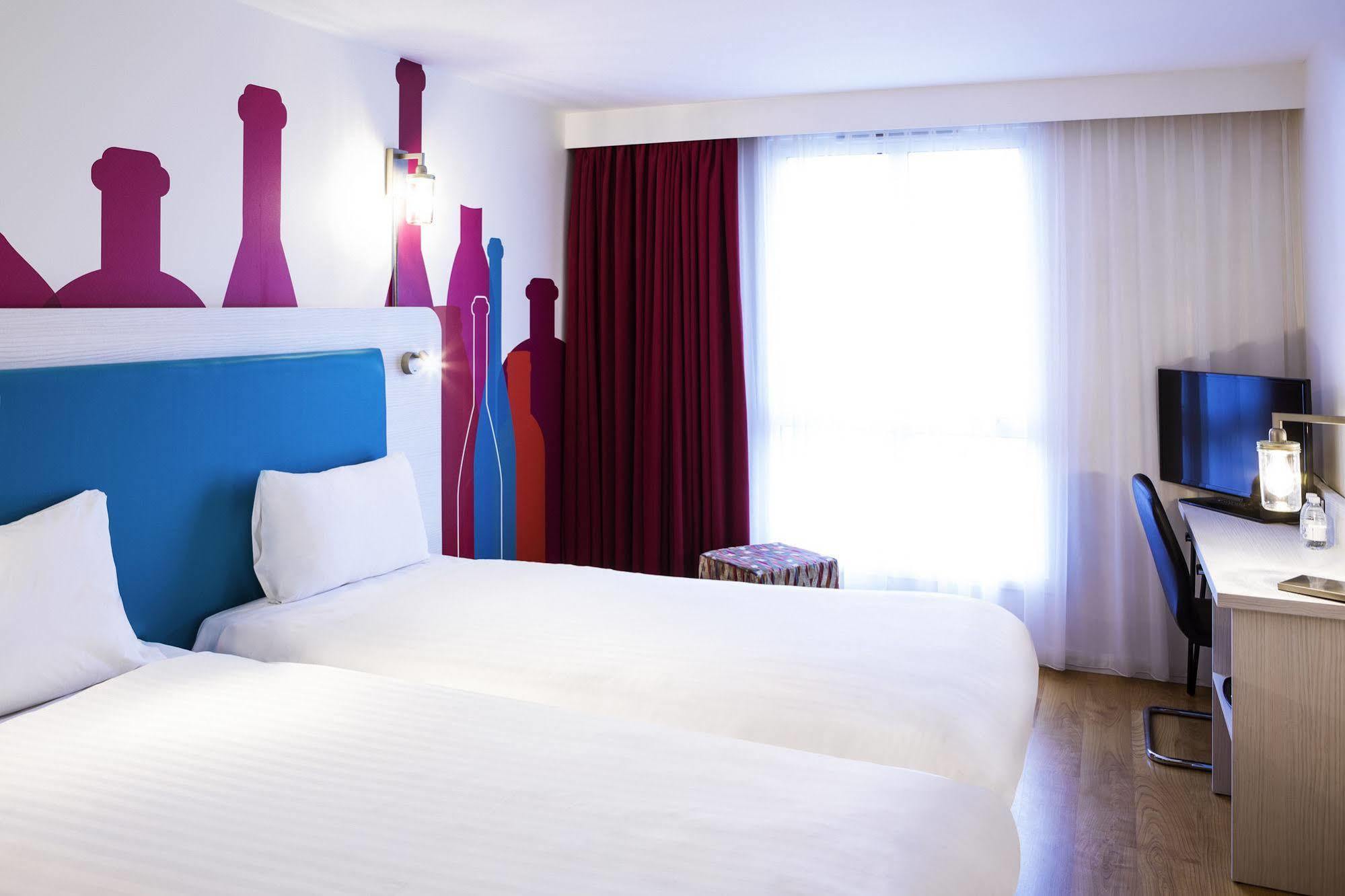 Ibis Styles Barnsley Hotel Exterior photo
